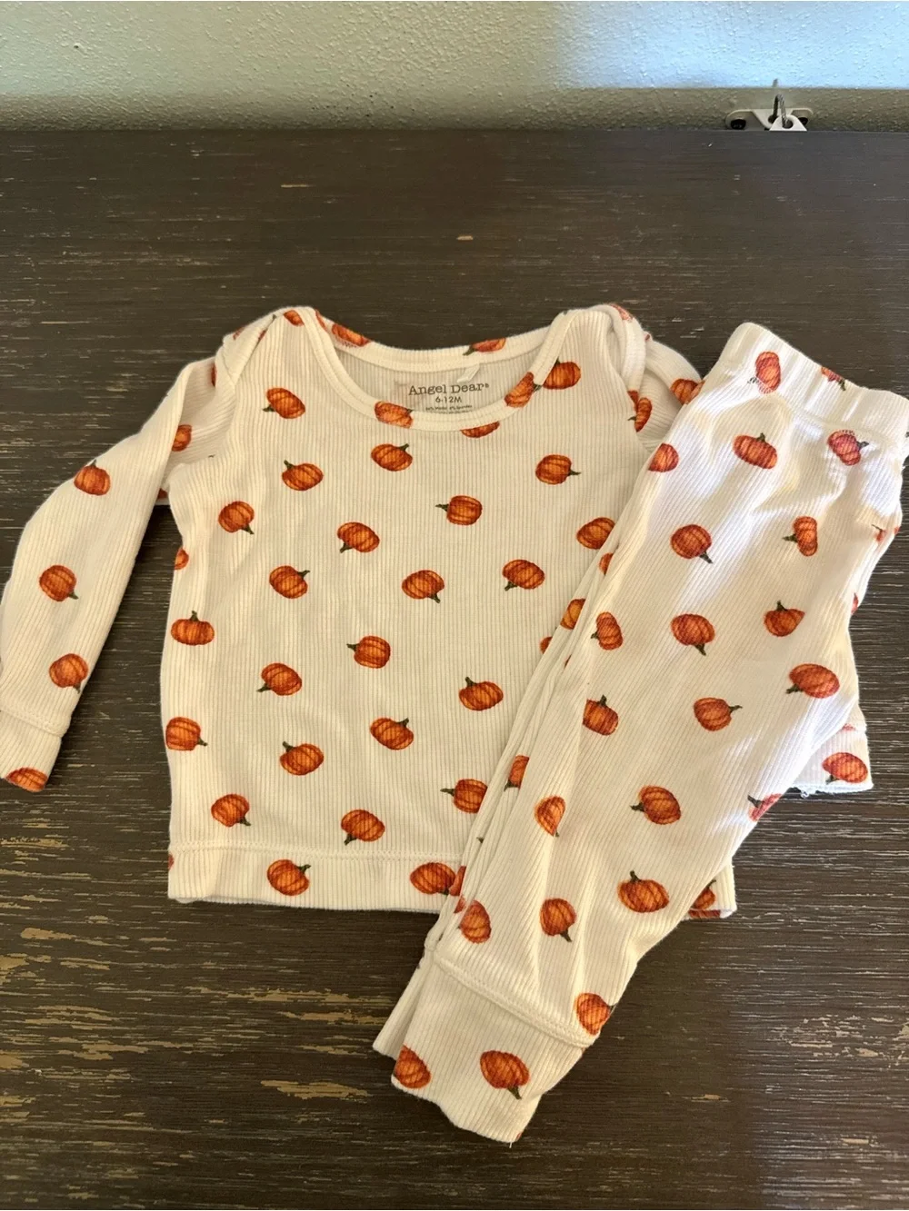 Angel Dear Cream Orange Pumpkin Print Baby Pajama Set Fall Size 6-12 M